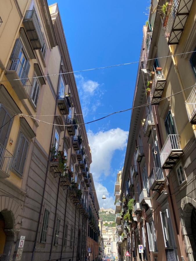 Casa Kamalei, Tra Plebiscito E Lungomare Lägenhet Neapel Exteriör bild